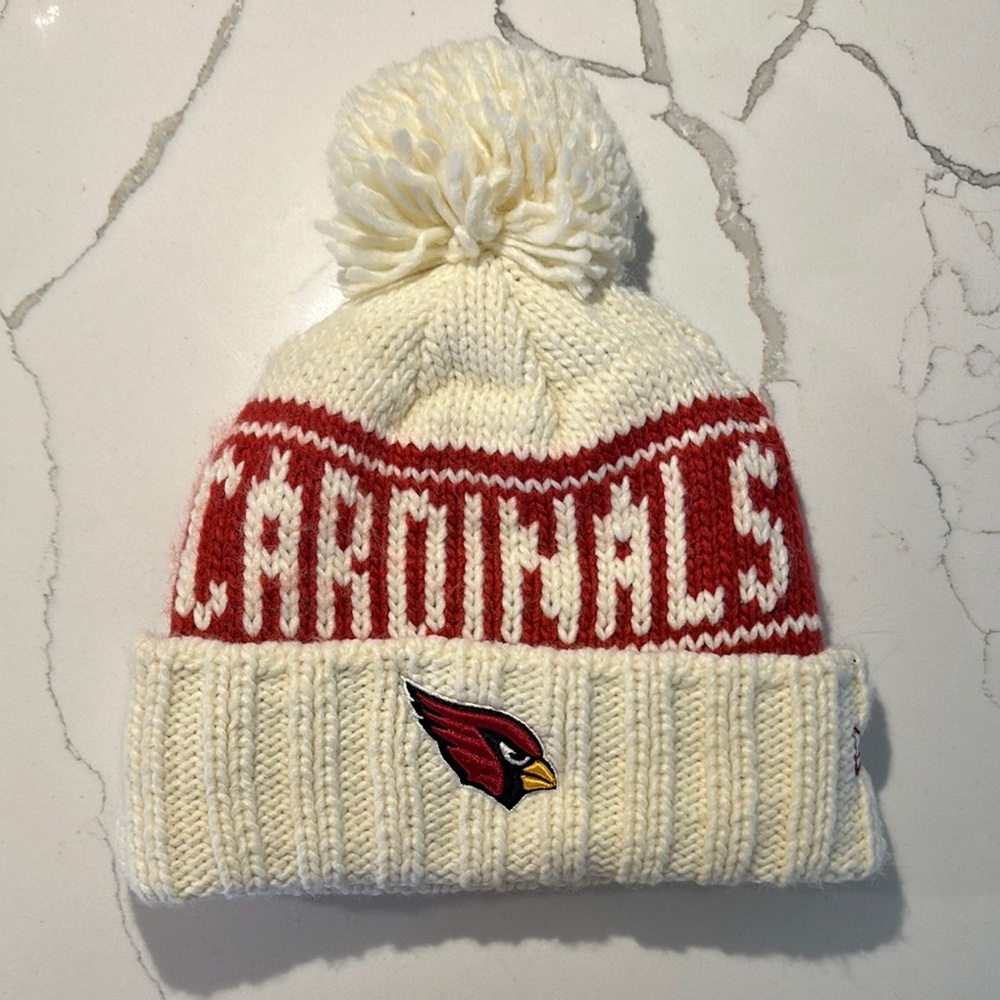 Women's New Era Cream Arizona Cardinals 2024 Sideline Cuffed Knit Hat with Pom